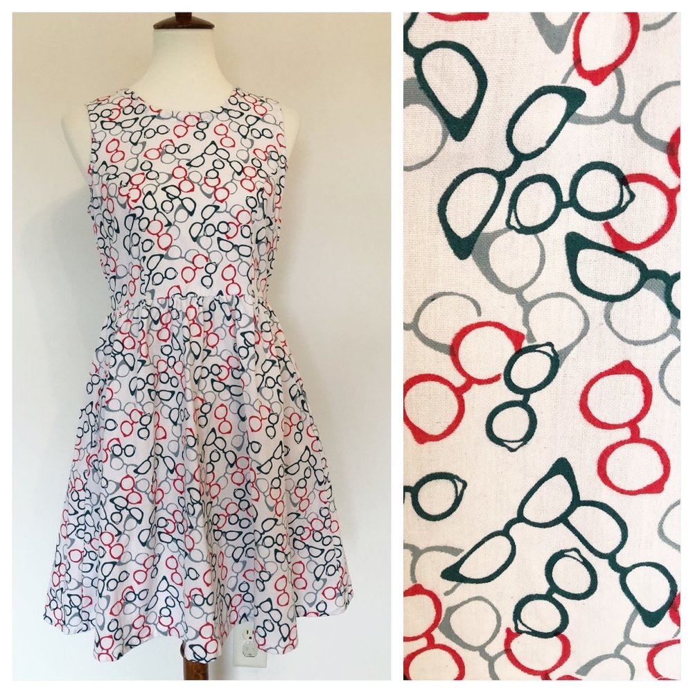 NWT Mata Traders Dilly Dally Dress Retro Glasses